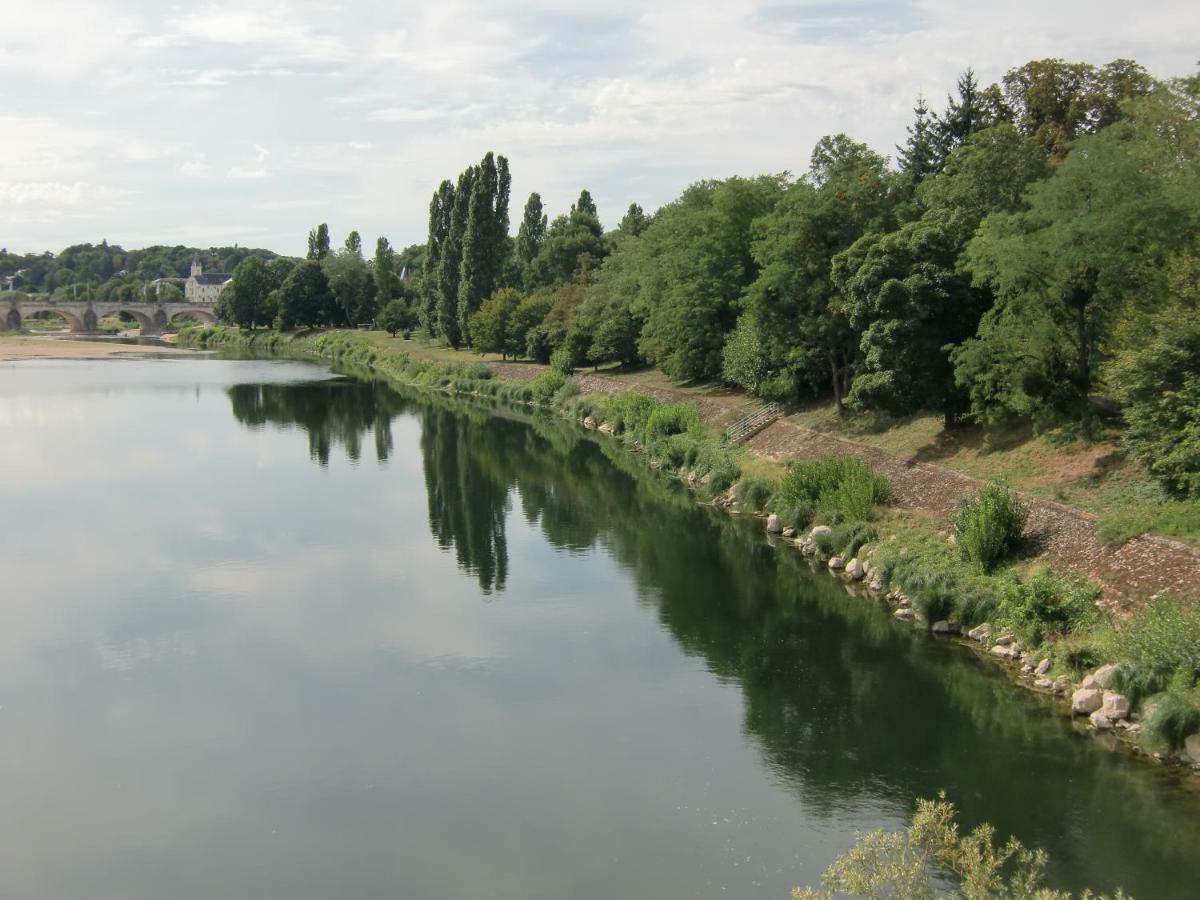 Git'Appart Au Bord De Loire Tours Exterior foto